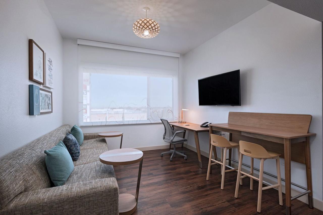 Element Palmdale Hotel Екстериор снимка